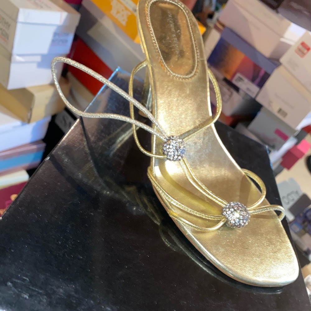 Gold Strappy Jeweled Heel. Sz. 6.5